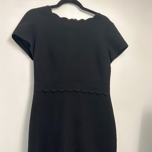 Club Monaco Dresses & Skirts - Club Monaco Santina Dress